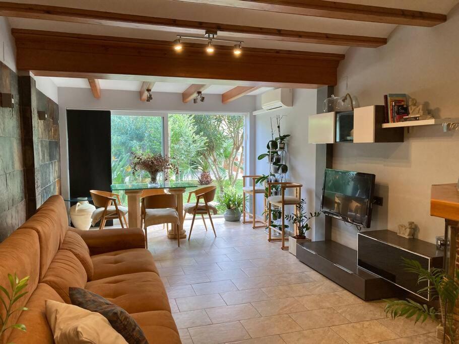 فيلا Adosado En Denia Con Gran Jardin المظهر الخارجي الصورة