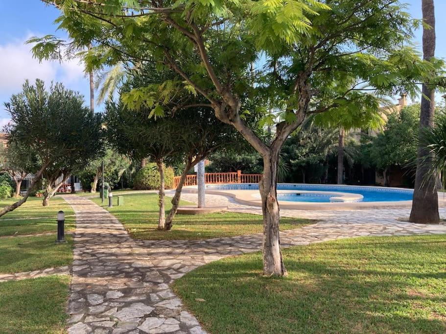 فيلا Adosado En Denia Con Gran Jardin المظهر الخارجي الصورة